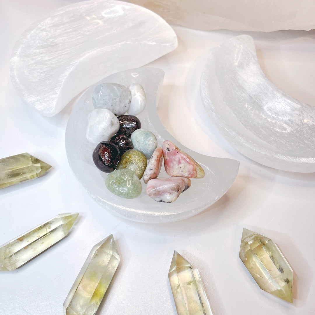 Selenite Crescent Moon Dish - Small - Baltic Mermaid